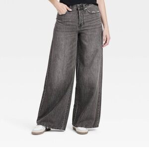 Universal Thread Black Wide-Leg Jeans